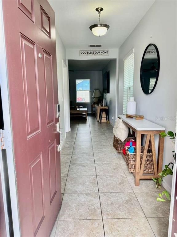 Building Photo - 2625 Waterline St