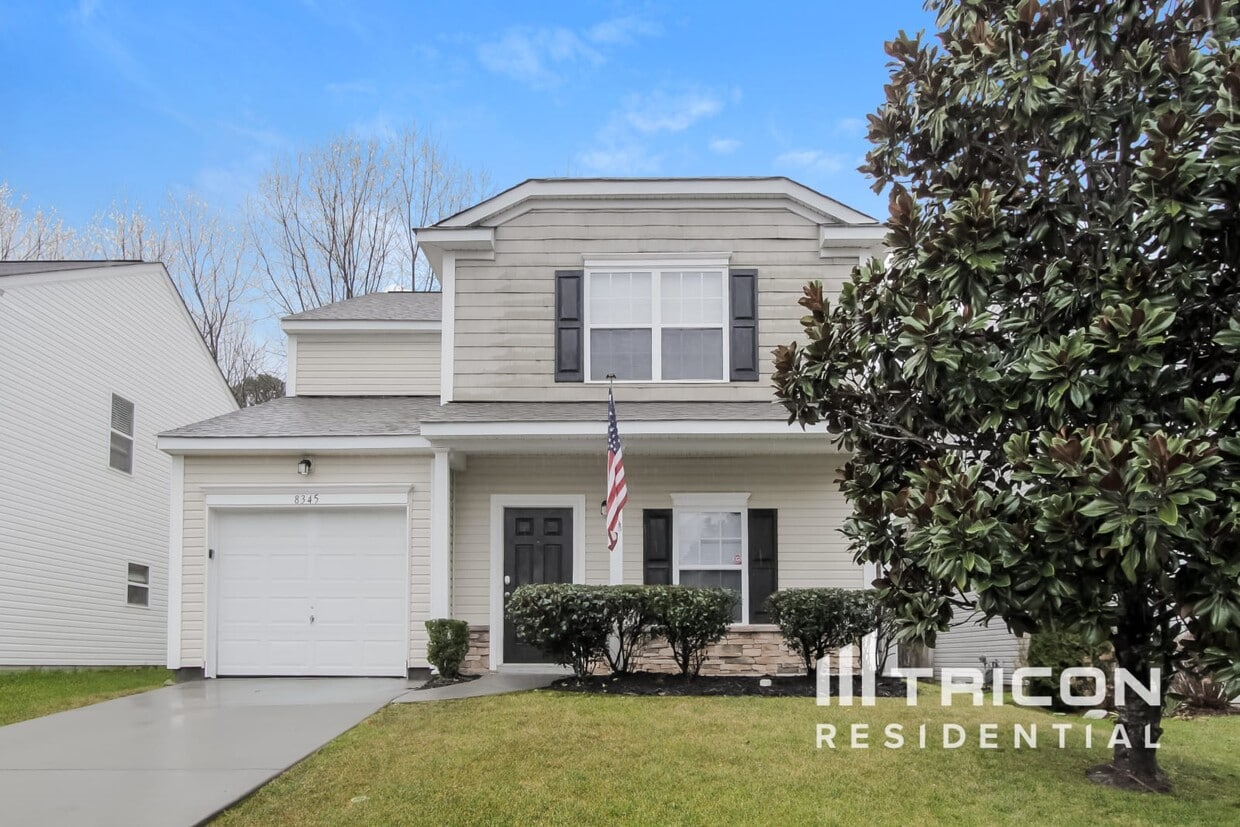 Foto principal - 8345 Ainsworth St
