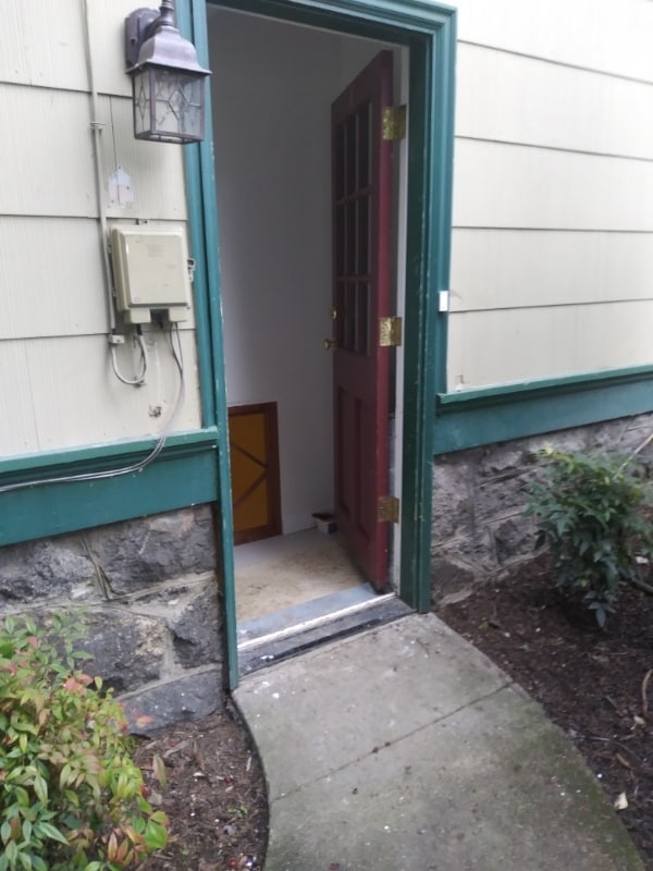 Foto del edificio - 4275 Whitman Ave N