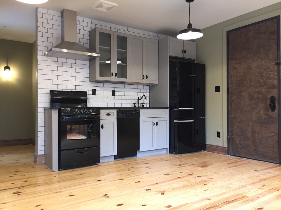 45 Newel St, Brooklyn, NY 11222 Apartments in Brooklyn, NY