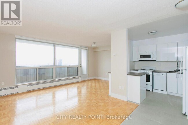 Photo du bâtiment - 1291 Bayview Ave