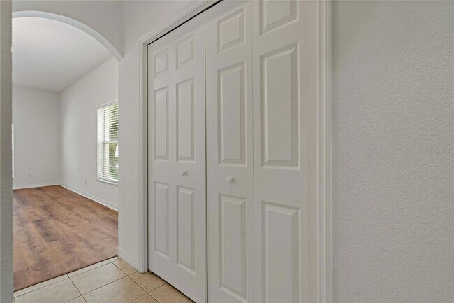 Foto del edificio - 12814 Cattail Shore Ln