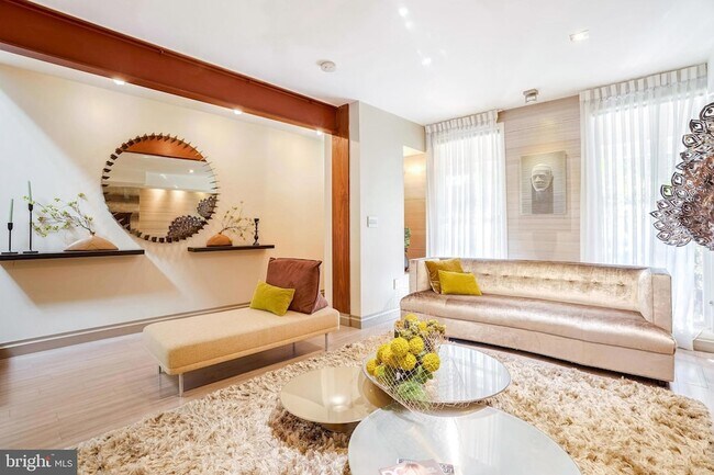 Foto del edificio - 1227 S Street NW Unit