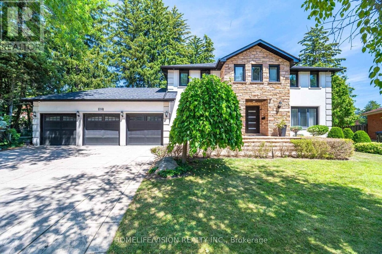 Photo principale - 1298 Bunsden Ave