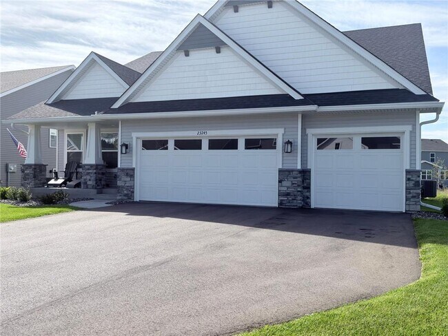 Foto del edificio - 23245 Farmstead Wy