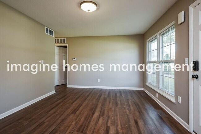 Building Photo - Lovely 3 Bedroom Home in Berea!