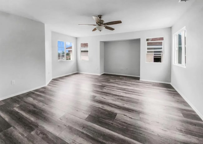 Foto del edificio - 1822 McDougal Terrace