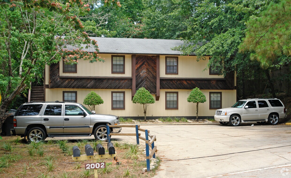 2002 Bradford Ct, Tallahassee, FL 32303 Apartments in Tallahassee, FL