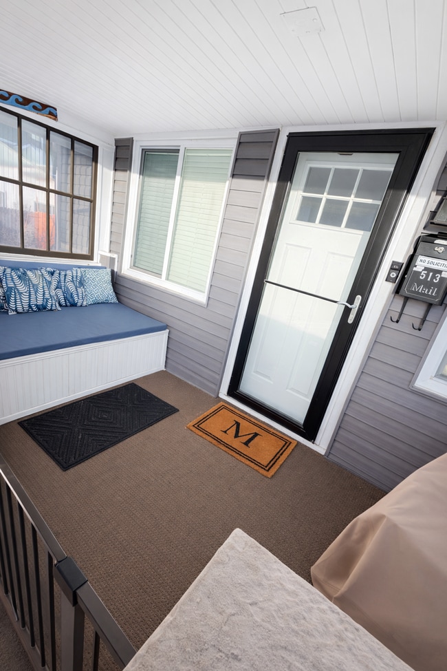 Building Photo - 513 N Franklin St