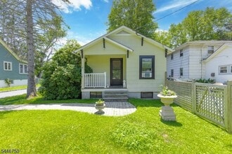 Building Photo - 47 Lakeview Terrace