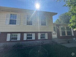 Building Photo - 5081 Picket Dr