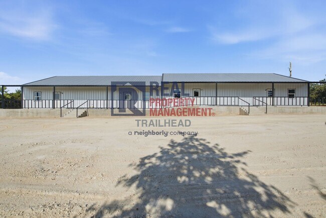 Foto del edificio - 14250 Co Rd 209