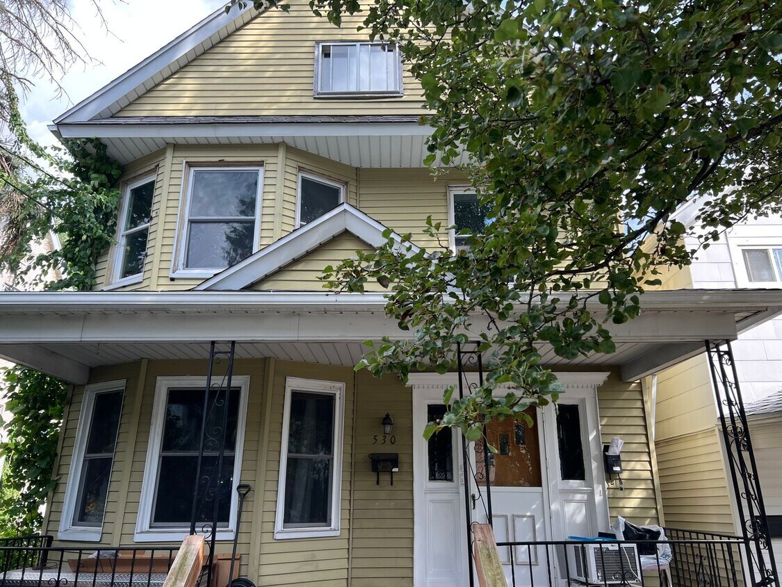 530 N Rebecca Apartment for Rent in Scranton, PA