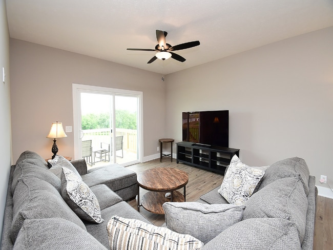 Foto del edificio - 17640 Greenleaf St