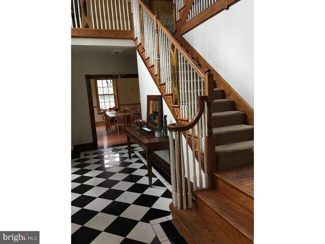 Building Photo - 112 Leighton Dr
