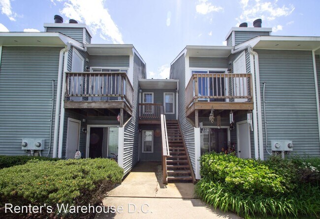 Foto del edificio - 2 br, 2 bath House - 8617 Beekman Place #D