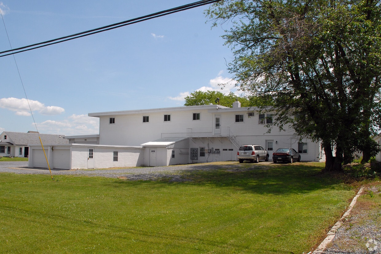 Building Photo - 1930 Harrisburg Ave