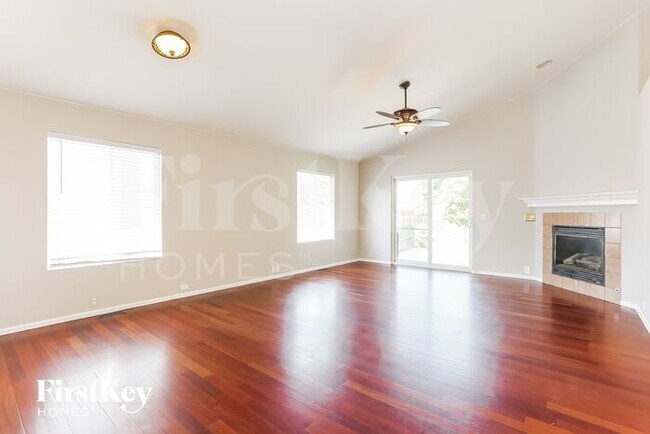 Building Photo - 11681 Kearney Way