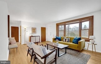 Building Photo - 645 Glendale Rd