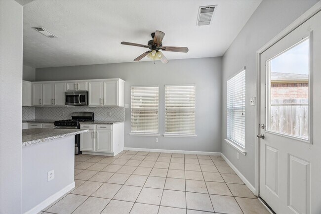 Foto del edificio - 18239 Eton Ridge Ct