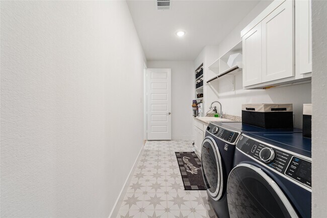 Foto del edificio - 29814 Smoky Ridge Rd