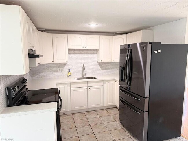 Foto del edificio - 1507 Lavilla Rd