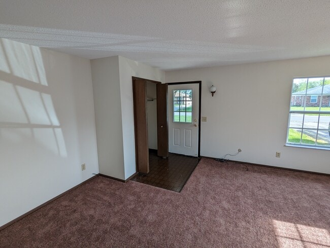 Front Door: these photos are a representation of the actual unit. - 7302 Lunitas Ln