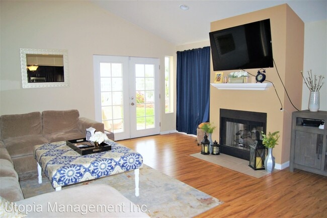 Building Photo - 3 br, 2 bath House - 10756 Sayers Ct.