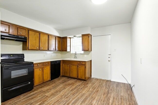 Foto del edificio - 9410 Edgebrook Dr