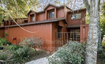 Building Photo - 812 SW 55th Terrace