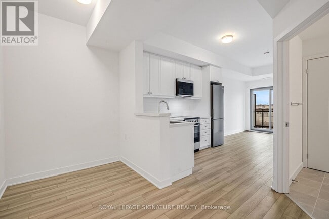 Building Photo - 51 Clarington Blvd