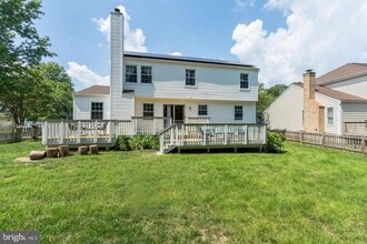 Building Photo - 7925 Carriage Dr