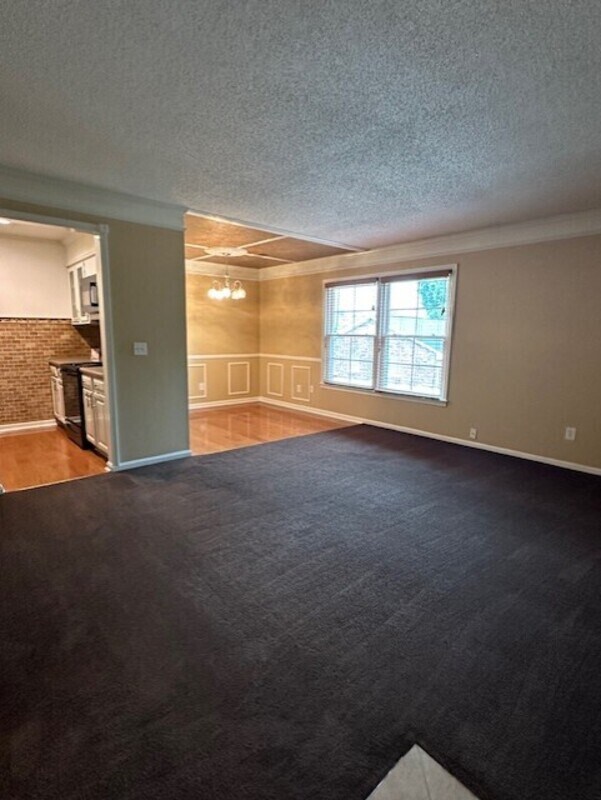 Foto del edificio - 801 Eastmont Dr