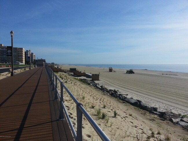 Foto del edificio - 455 Ocean Blvd
