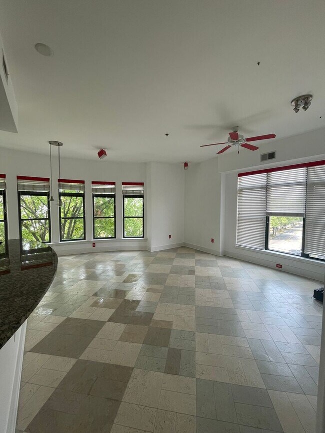 Foto del edificio - Charming 1BR Townhome in Charlotte