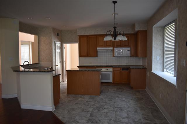 Building Photo - 3013 Garden Ridge Ct