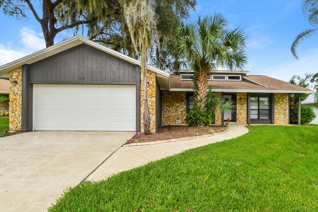 Building Photo - 548 Matilda Pl