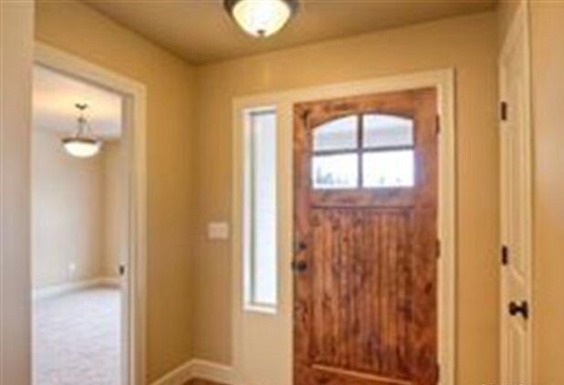 Building Photo - Single Story 4 Bedroom Home w/A/C & More -...