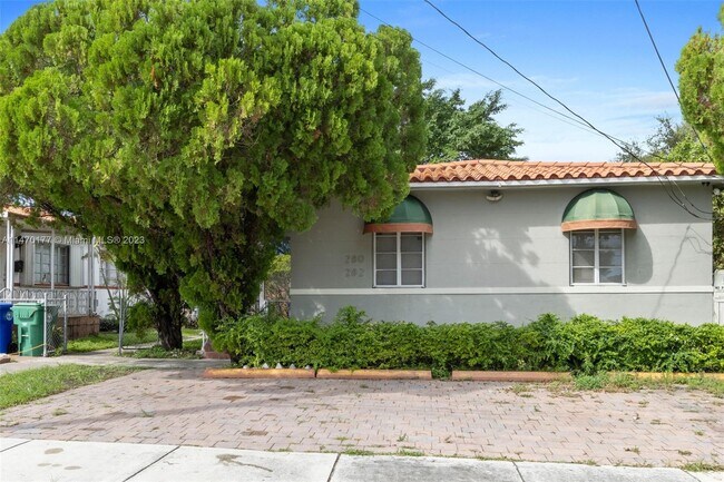 Building Photo - 280 NW 41st Ave