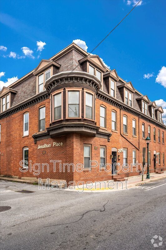 229-229 Jonathan St