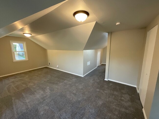 Foto del edificio - 5418 Charles Ave