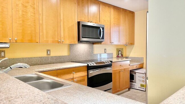 Foto del edificio - 520 Lunalilo Home Rd