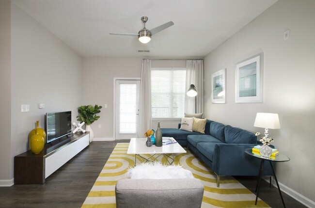 Building Photo - Legacy 521 Apartments