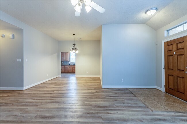 Foto del edificio - 11510 Alcott Dr