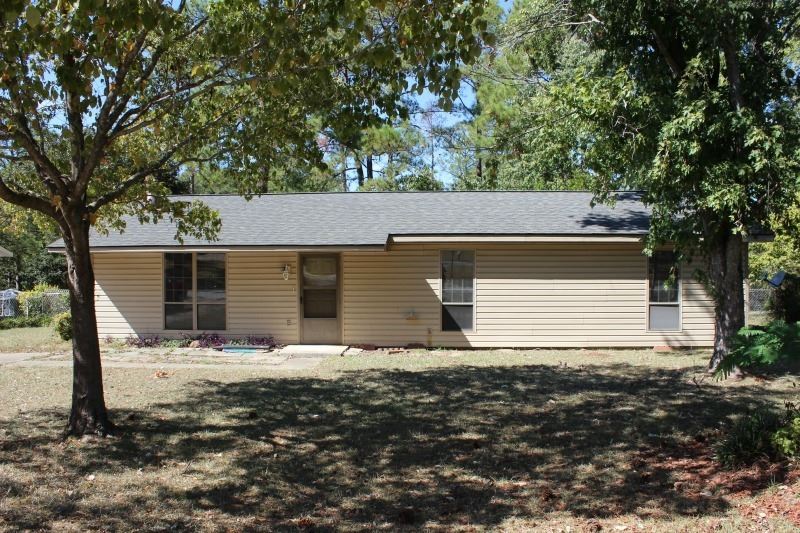 Primary Photo - 321 Ridgestone Dr
