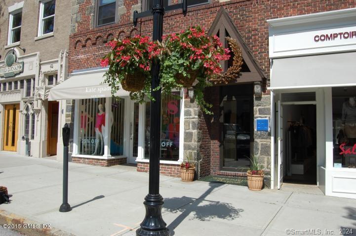 Primary Photo - 271 Greenwich Ave
