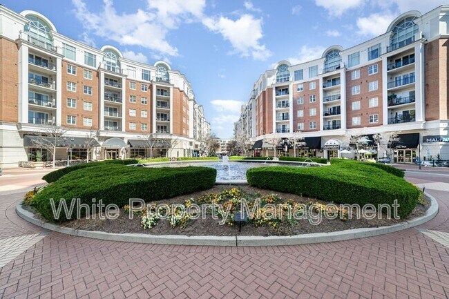Foto del edificio - 4625 Piedmont Row Dr