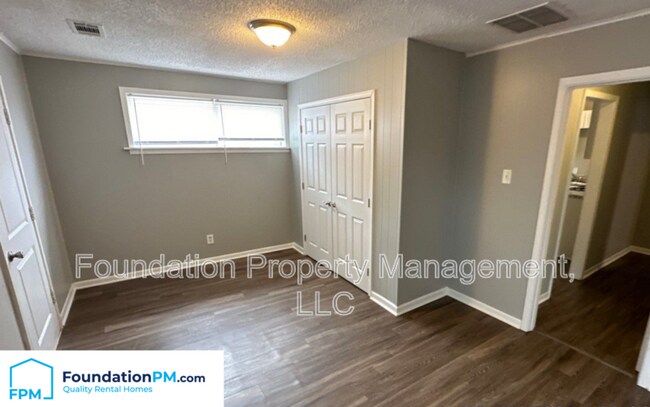 Foto del edificio - 672 Carpenter St