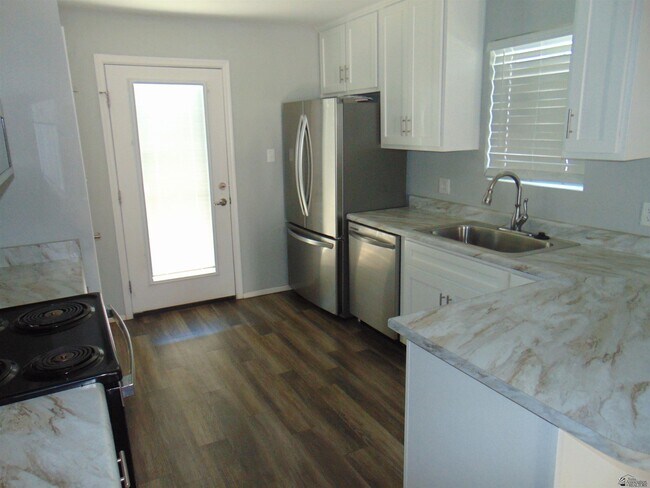 Foto del edificio - 2089 S Walnut Ave
