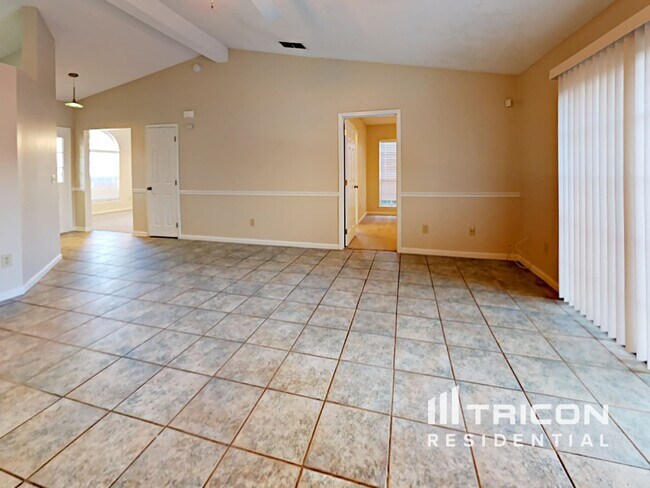 Building Photo - 2827 Tuscarora Tr